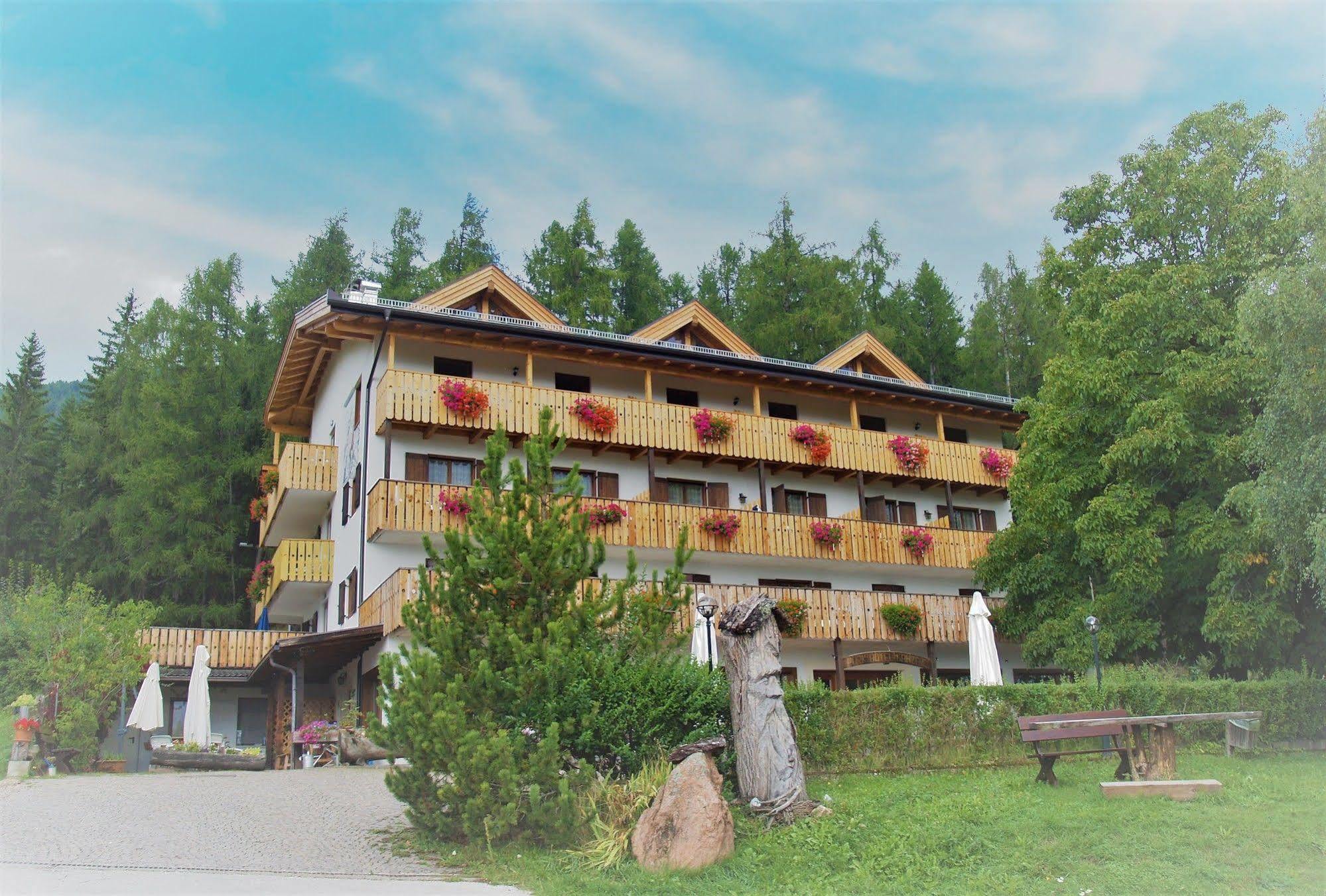 Hotel Ganzaie Val di Fiemme Esterno foto